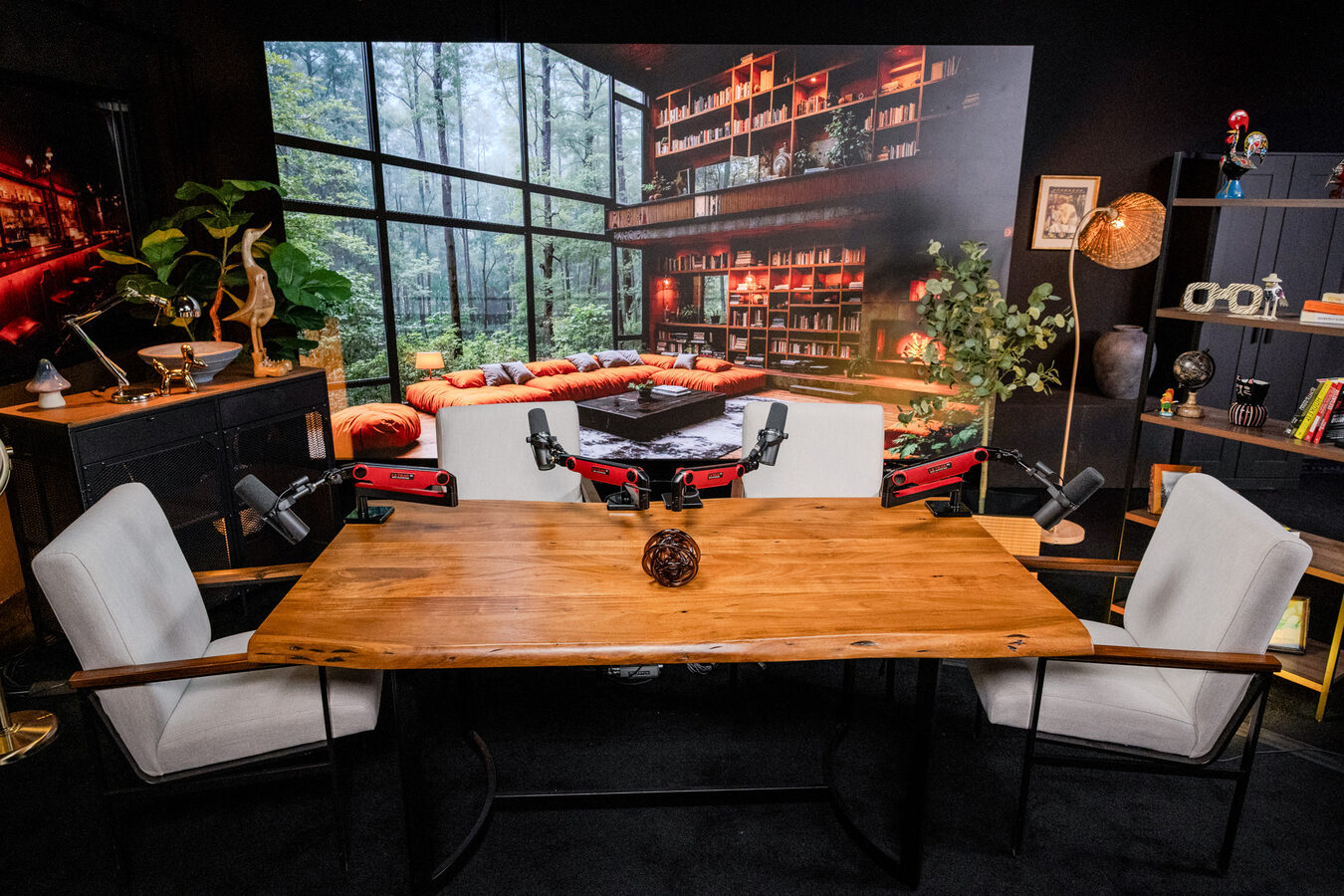 How to start a podcast in Las Vegas